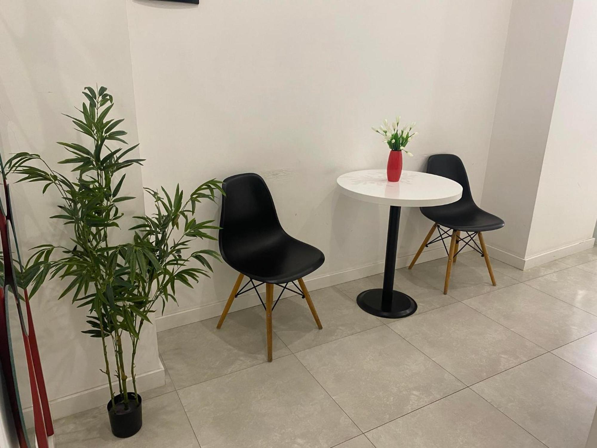Vere Side Hotel Tbilisi Bagian luar foto