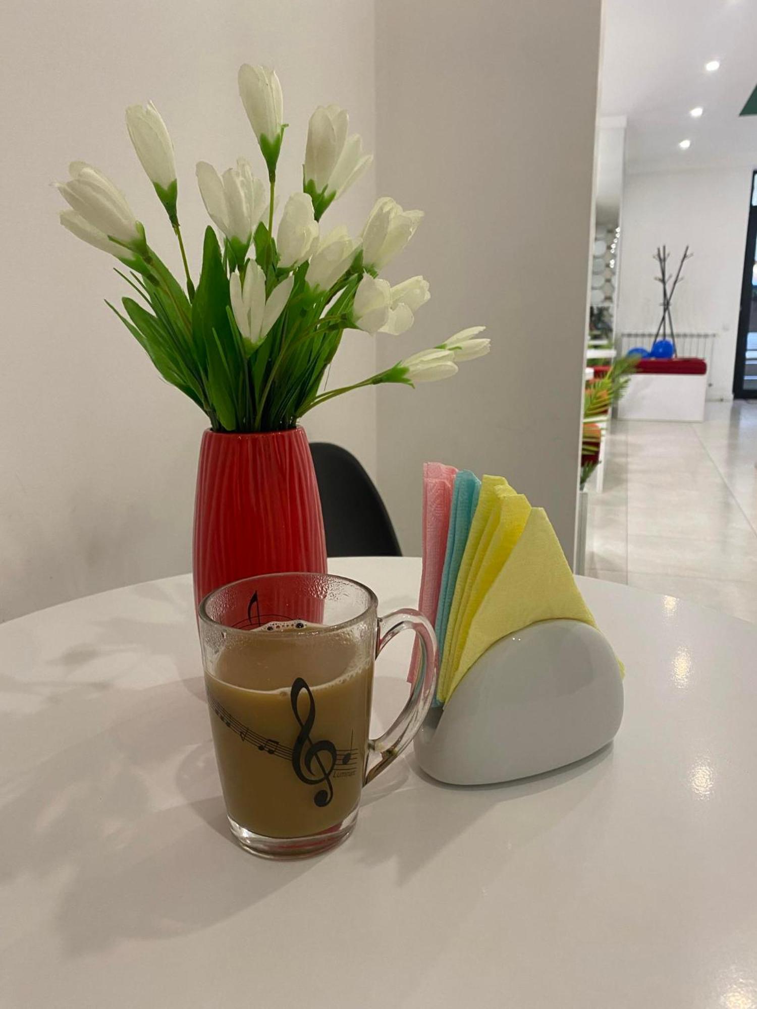Vere Side Hotel Tbilisi Bagian luar foto