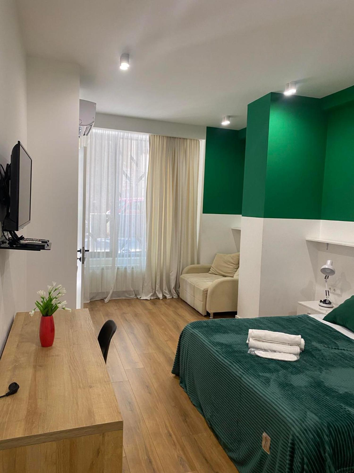 Vere Side Hotel Tbilisi Bagian luar foto