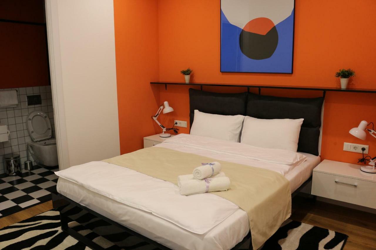 Vere Side Hotel Tbilisi Bagian luar foto