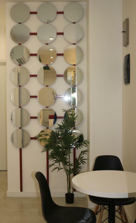 Vere Side Hotel Tbilisi Bagian luar foto