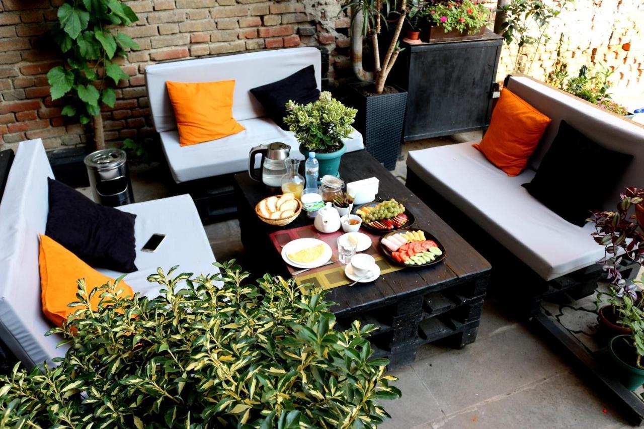Vere Side Hotel Tbilisi Bagian luar foto